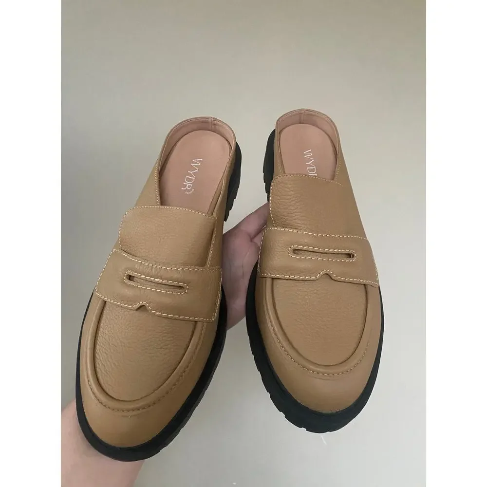 Perfect Condition WYDR Slip On Tan Leather Mules Loafers “Alex” Lug Mules Sz 10